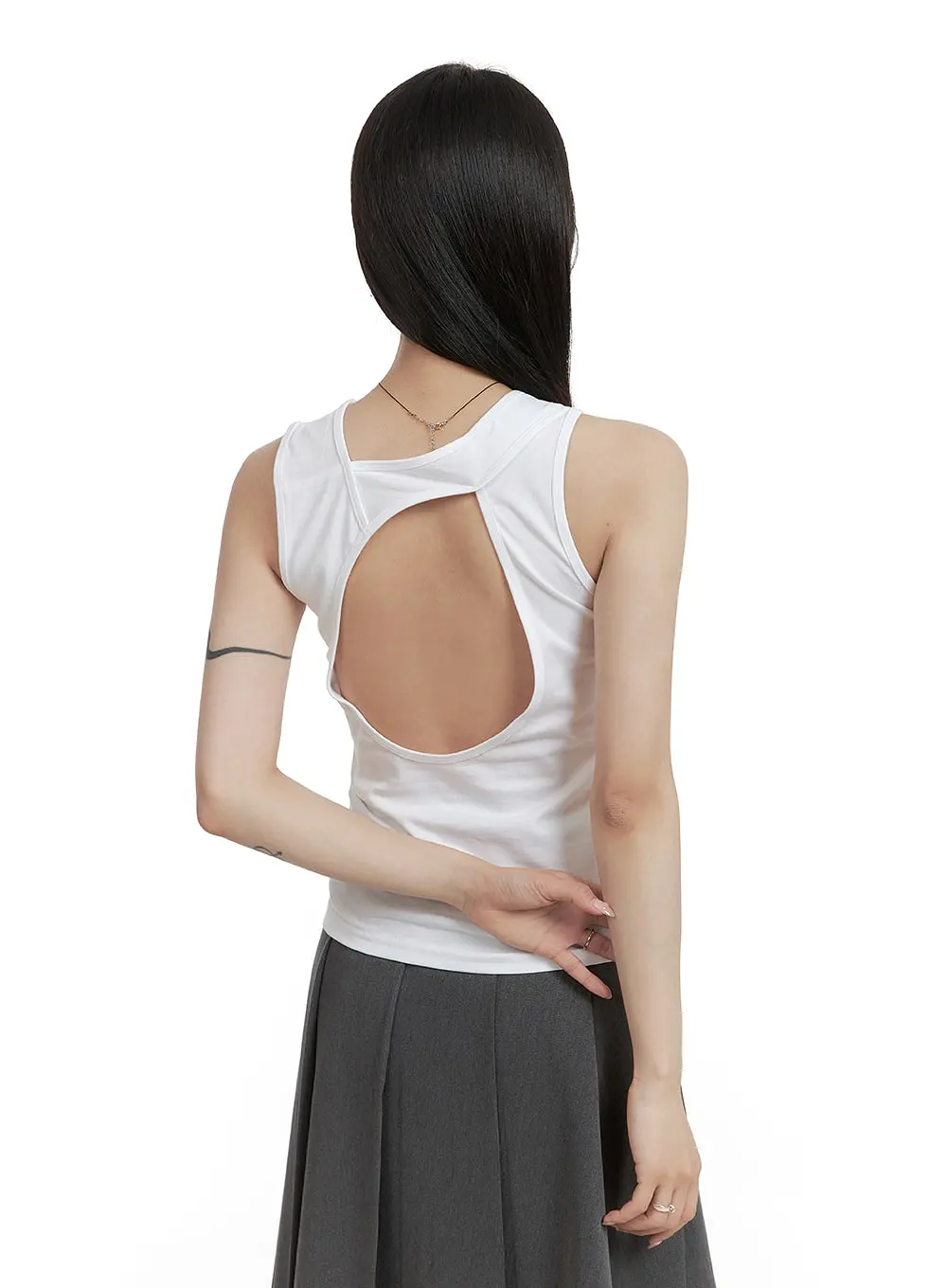 Back Cut-Out Sleeveless Top CA404