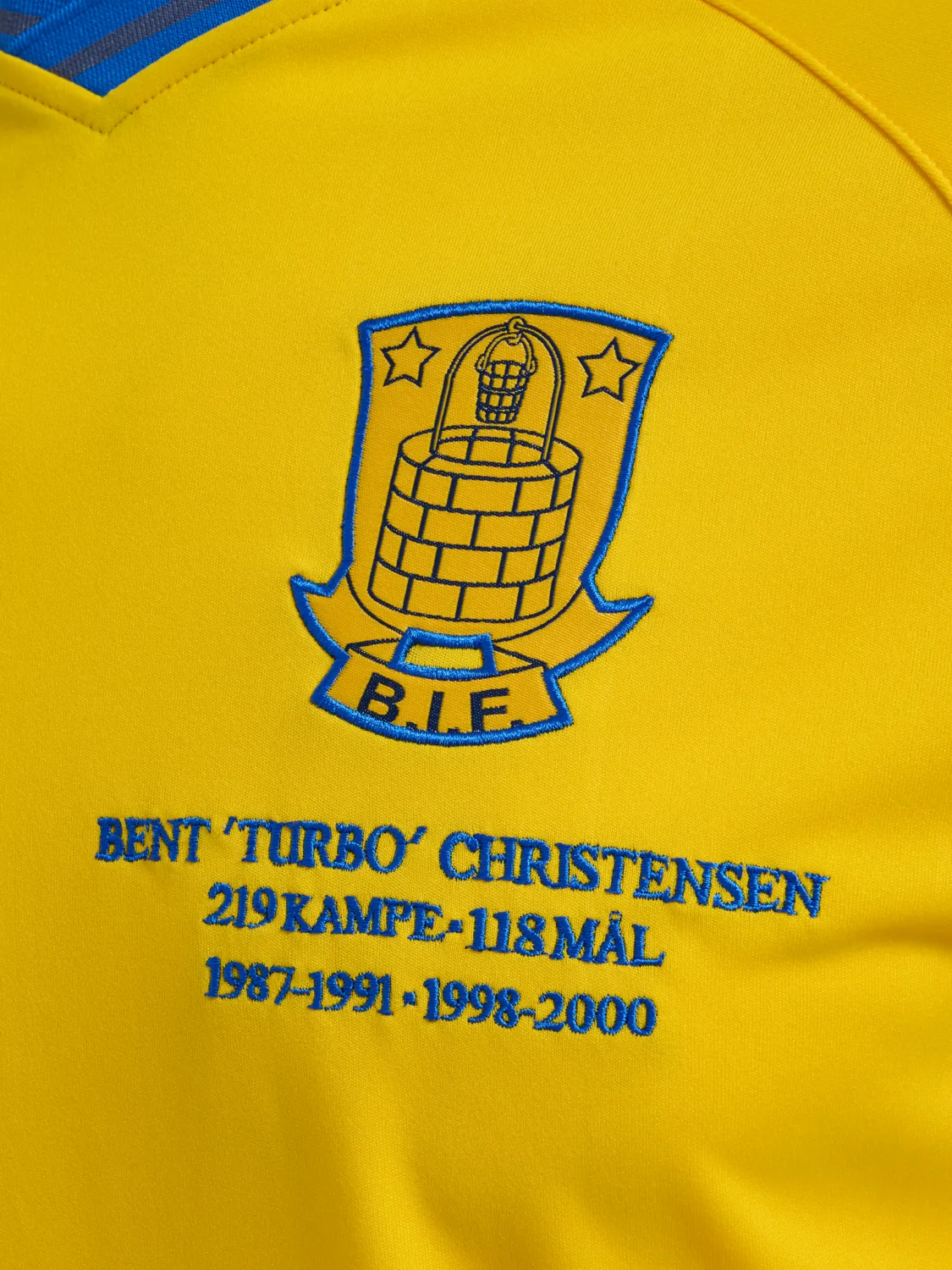 BIF 23 SHARE LEGEND JERSEY S/S BRØNDBY IF LEGEND JERSEY 2023