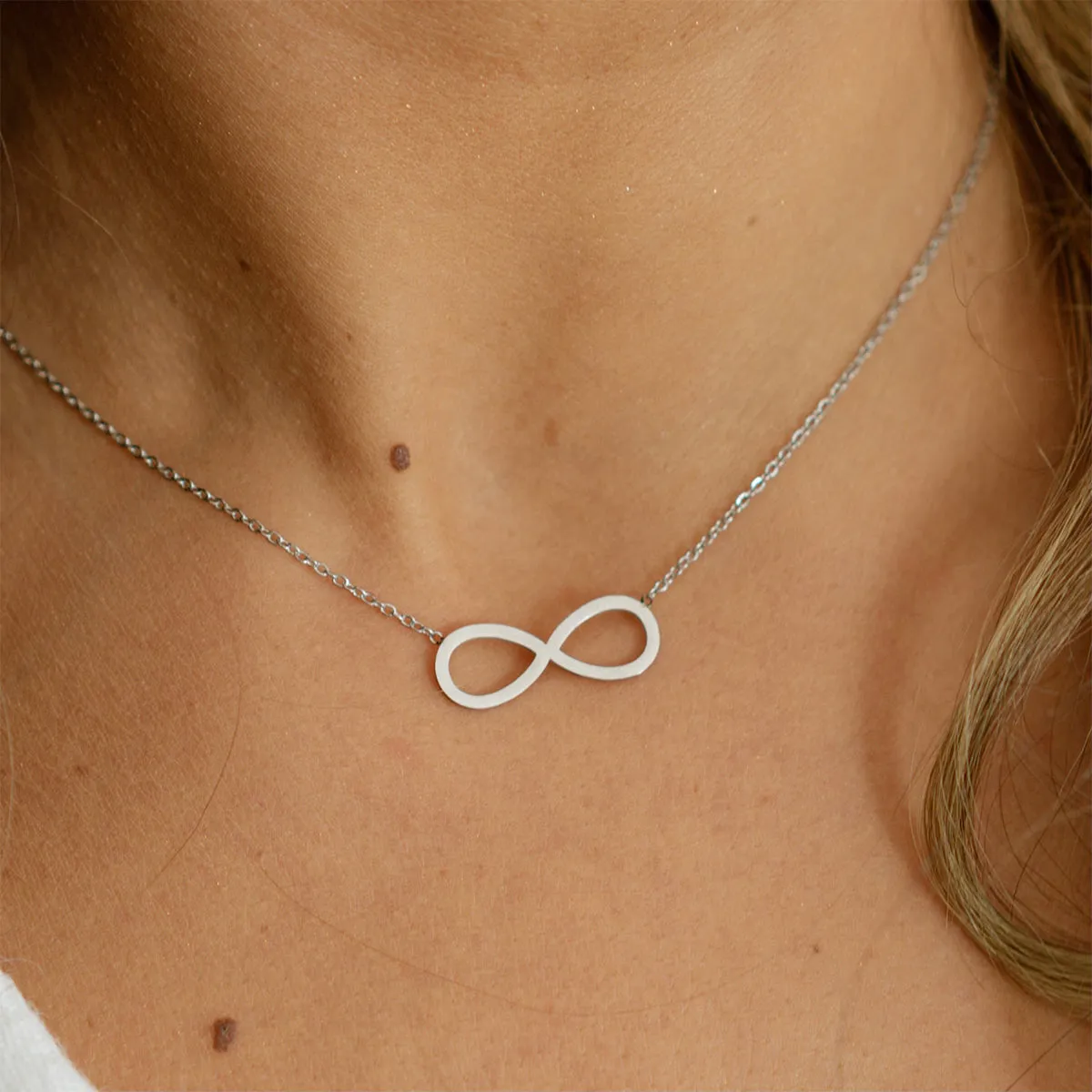 Collar Infinity