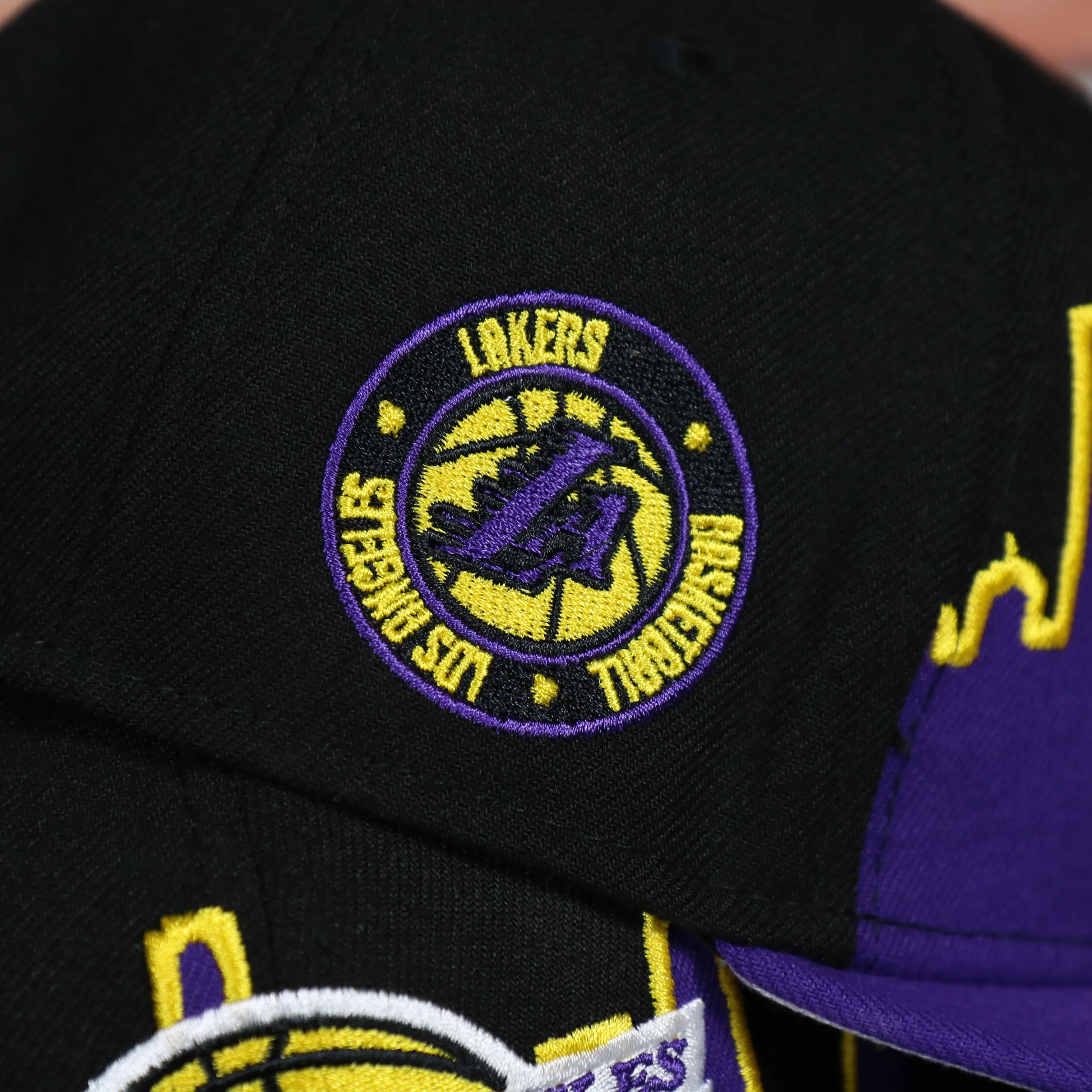 Los Angeles Lakers City Skyline Side Patch 9Fifty Youth Snapback Hat | Los Angeles Skyline 950