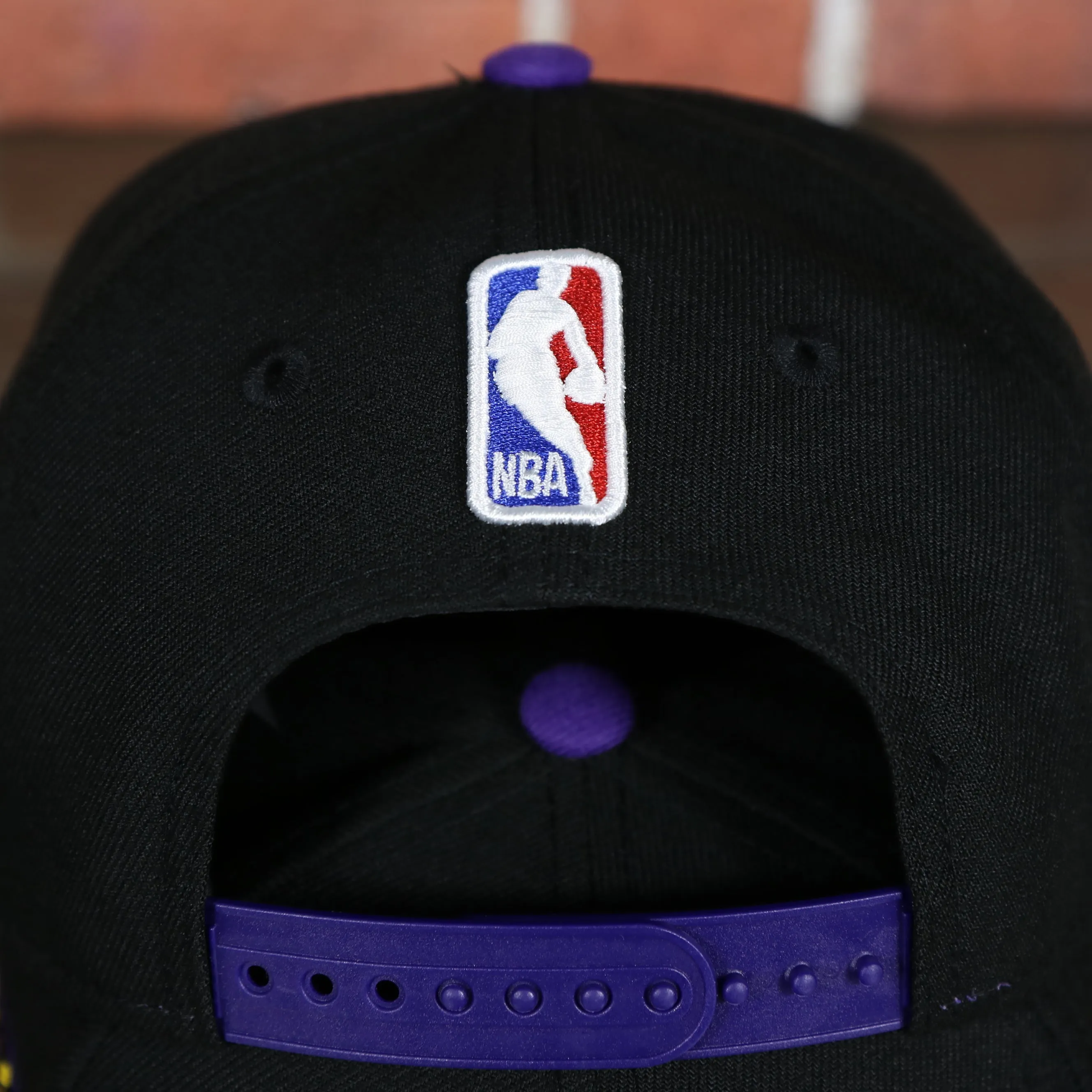 Los Angeles Lakers City Skyline Side Patch 9Fifty Youth Snapback Hat | Los Angeles Skyline 950