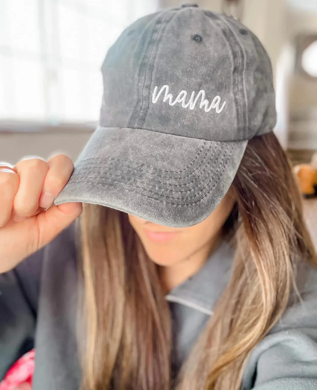 Mama embroidered hat