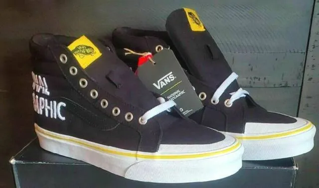 NEW Vans X National Geographic Logo Sk8 Hi Reissue Black...