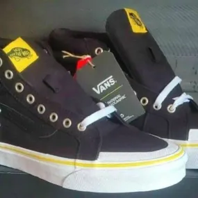 NEW Vans X National Geographic Logo Sk8 Hi Reissue Black...