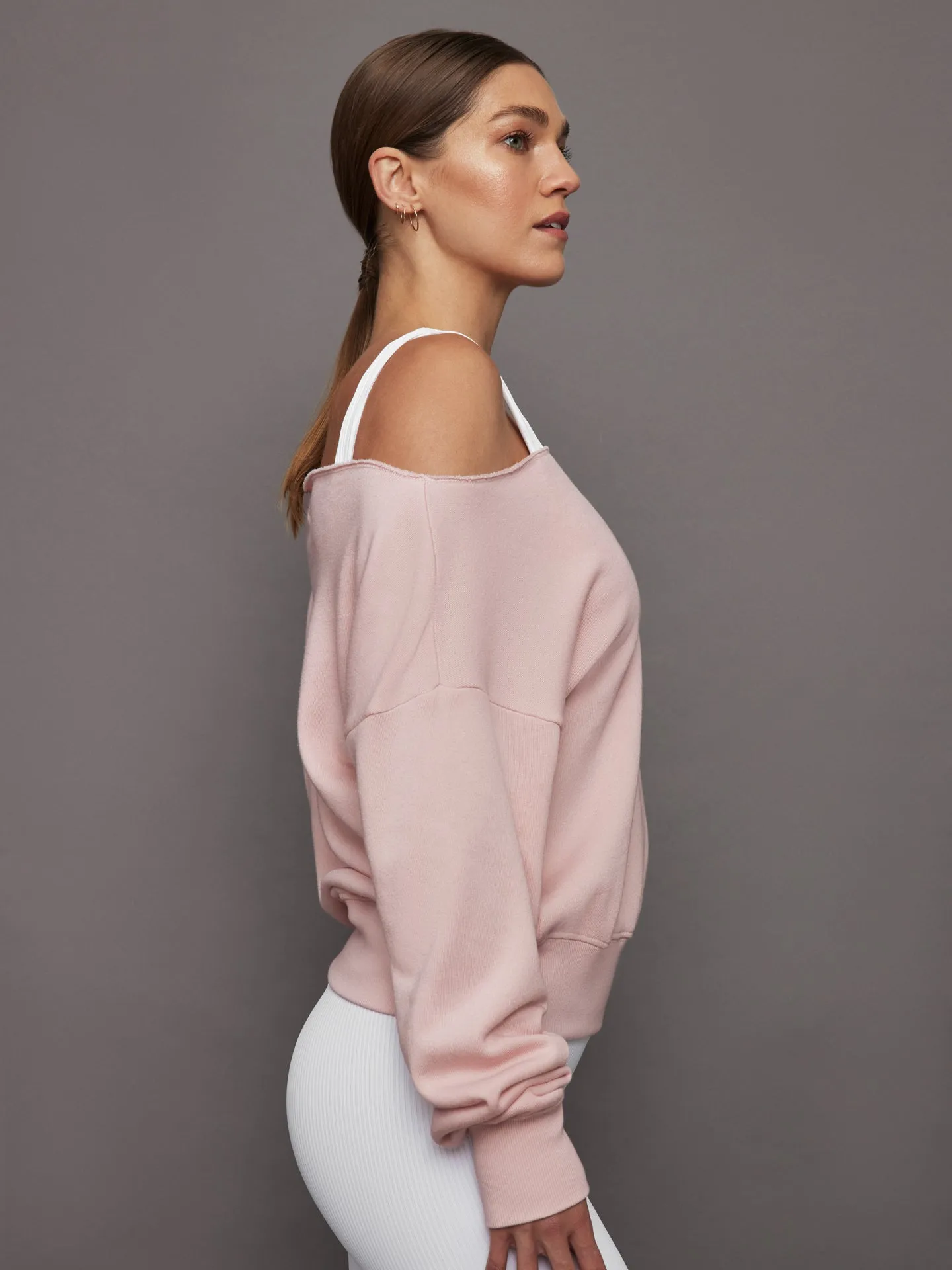 Off Shoulder Sweatshirt in French Terry - Lotus