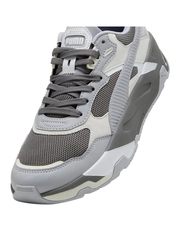 Trinity Sneaker in Grey